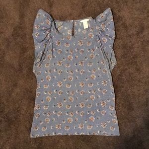 H&M Periwinkle Floral Short Sleeve Blouse
